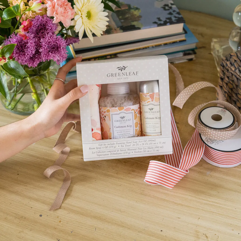 Cashmere Kiss Gift Set