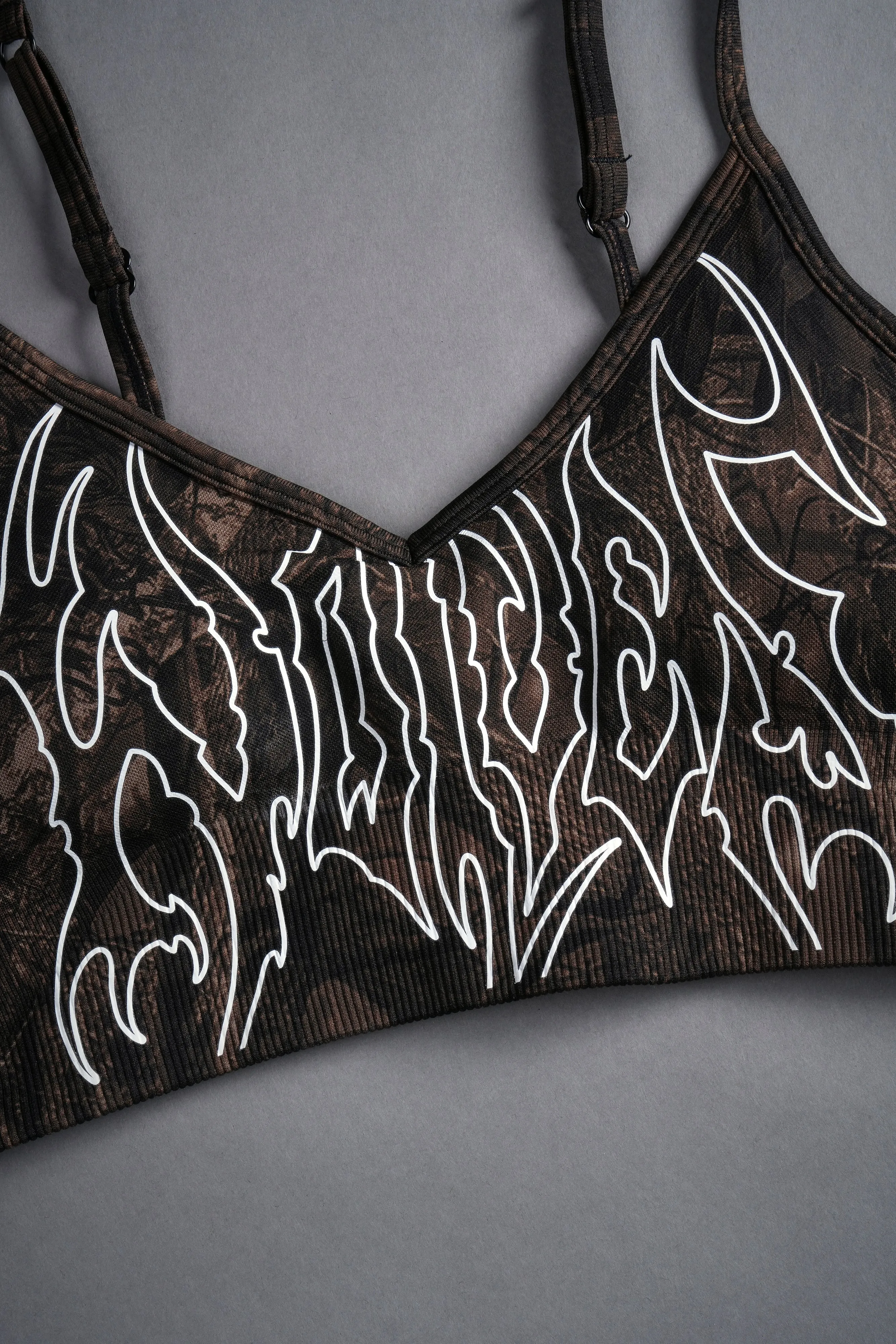 Hesh Forever "Everson Seamless" Sports Bra in Brown Driftwood Forest Camo