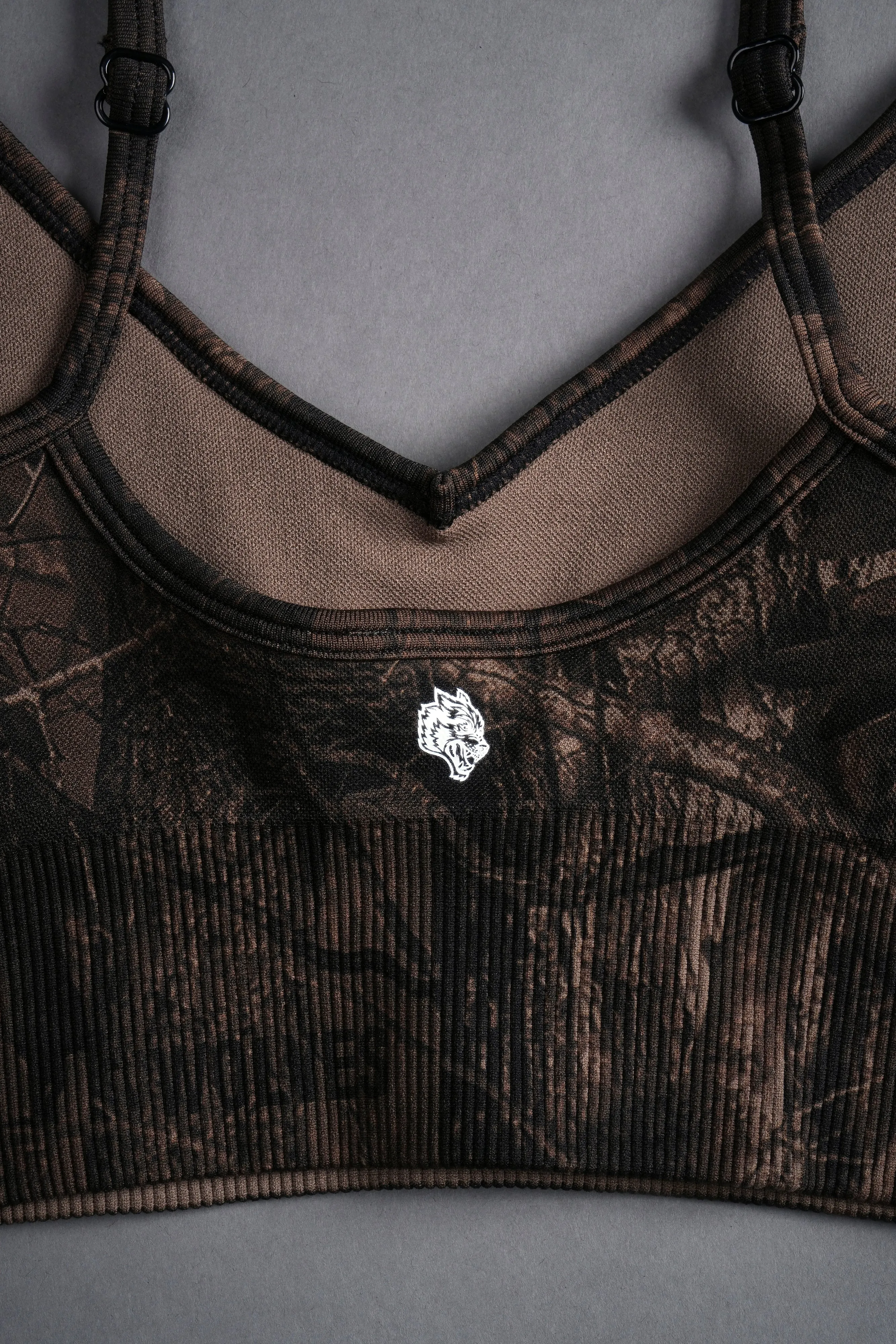 Hesh Forever "Everson Seamless" Sports Bra in Brown Driftwood Forest Camo