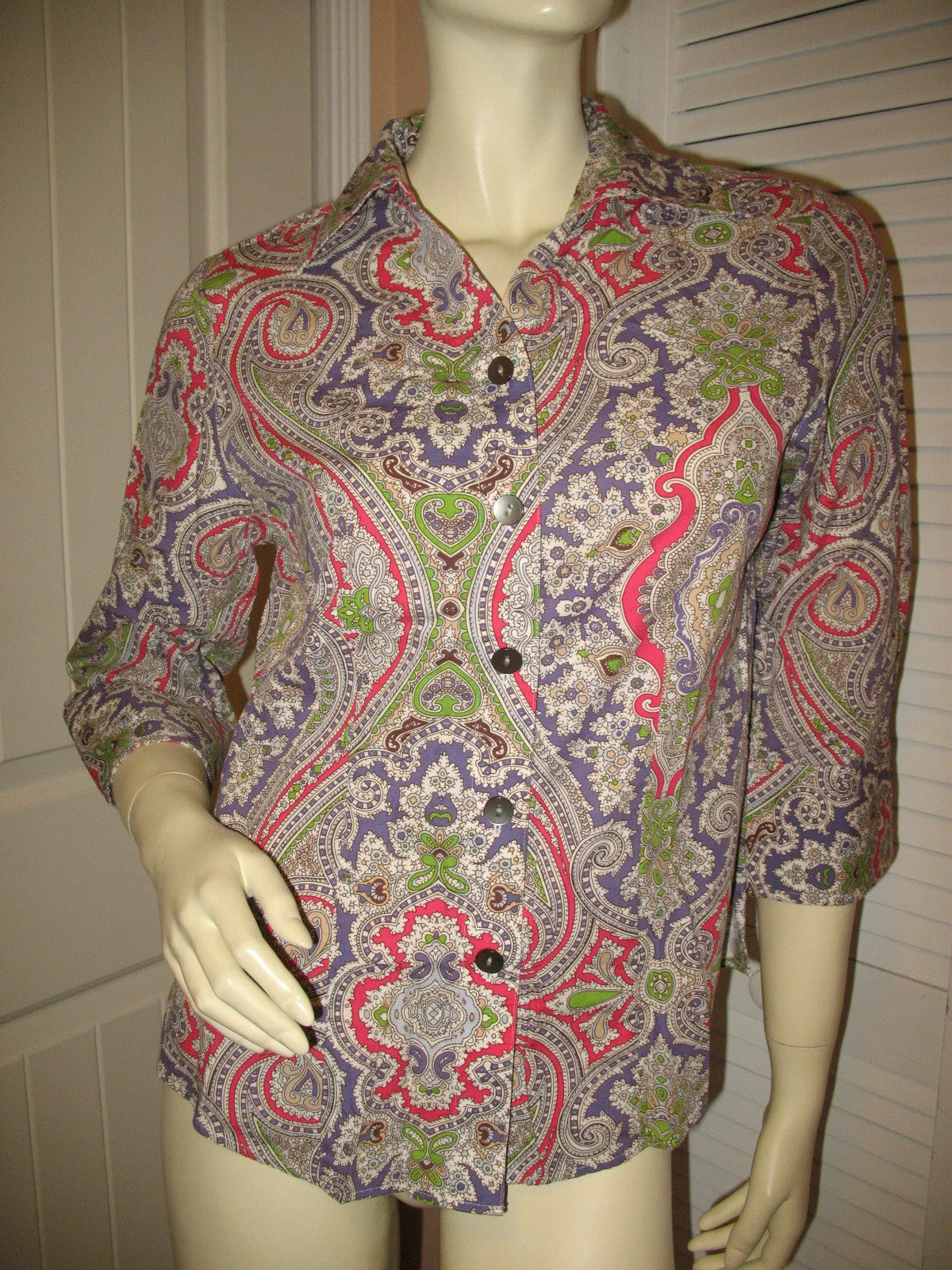 Womens Tops Multi Color Colored PINK PURPLE WHITE GREEN Paisley Print 3/4 Sleeve Button Down Shirt TOP 6 Small